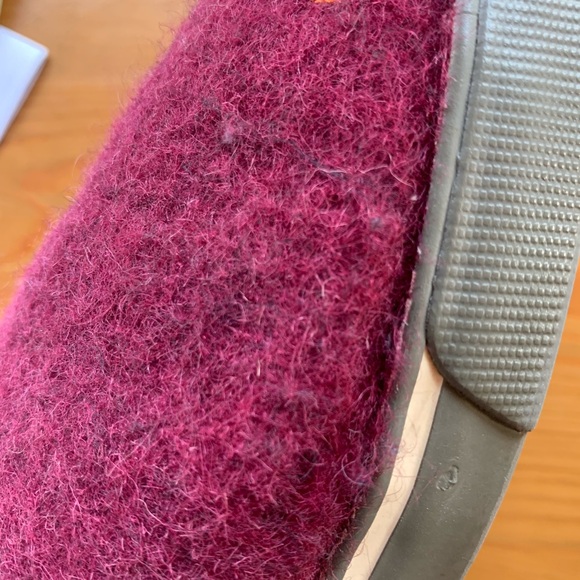 Keen Wool Clogs, Size 9, Wine with Orange - Picture 7 of 10